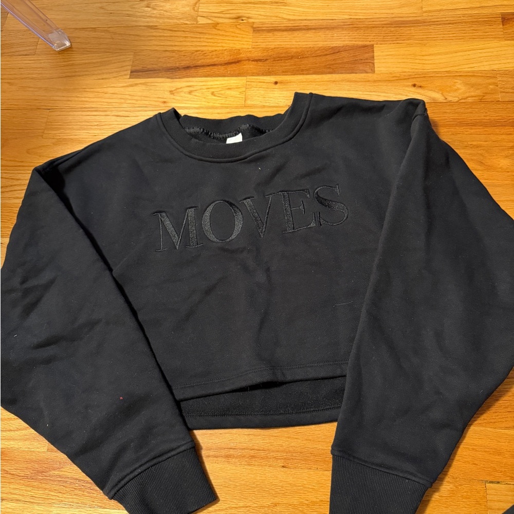 Buffbunny Women's Black Cropped Sweatshirt